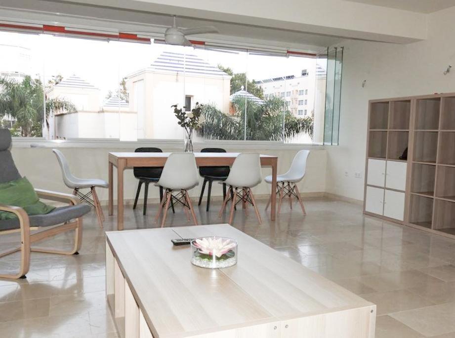 Carihuela Beach Suite Apartment Torremolinos Zewnętrze zdjęcie